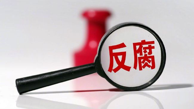 现在的她，只想把叶辰和女皇全部干掉